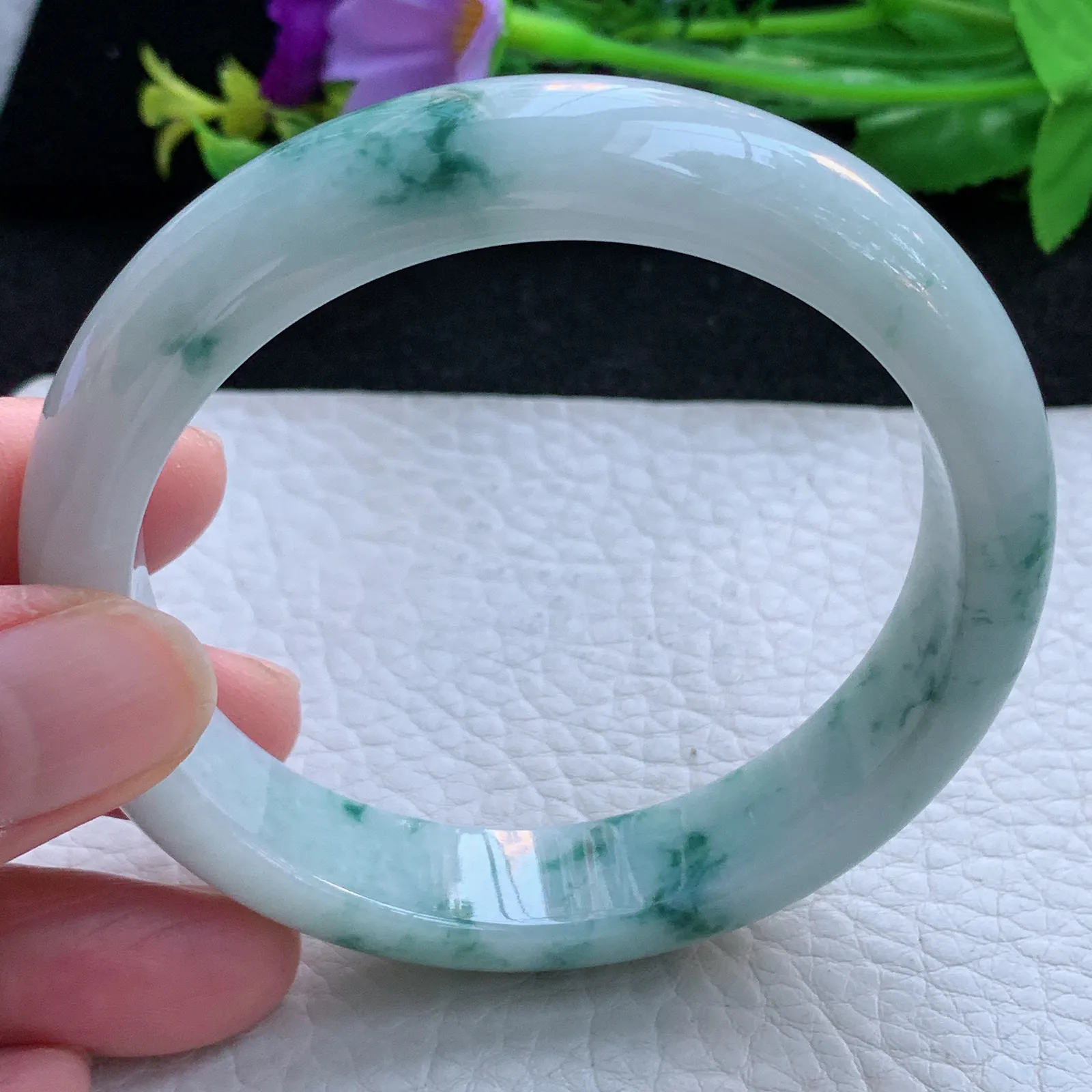 js自然光58.5*13*8平安镯 缅甸翡翠a货玉手镯飘花宽边玉手环