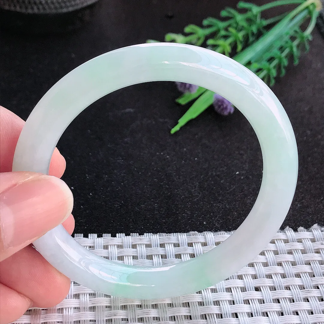 天然A货翡翠53/8.6老坑秀气冰胶冰晴圆条手镯玉手镯