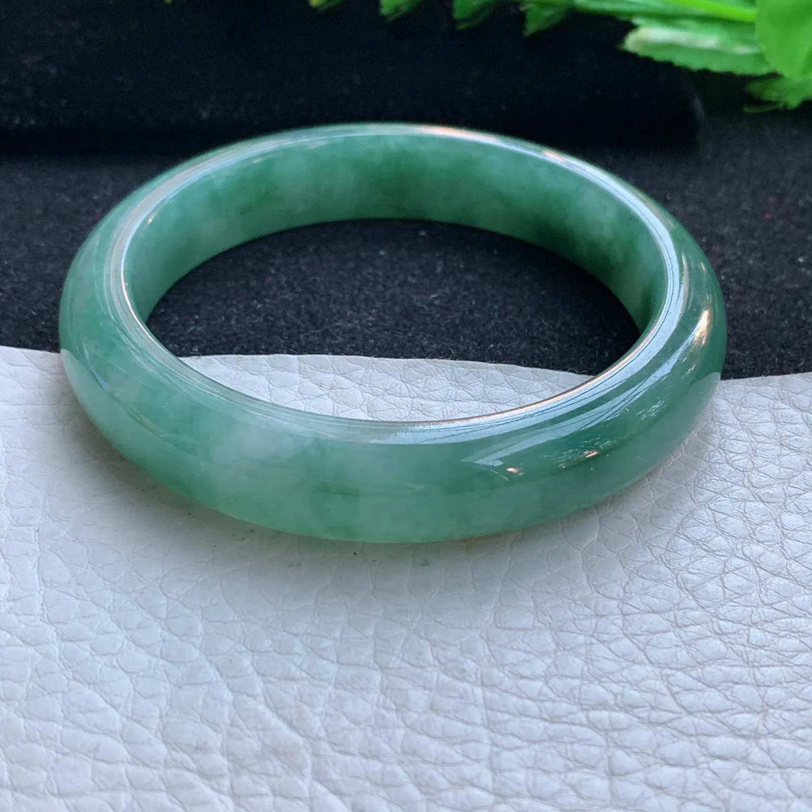 js自然光57.8*12.2*8.2平安镯 缅甸翡翠a货玉手镯冰油宽边玉手环