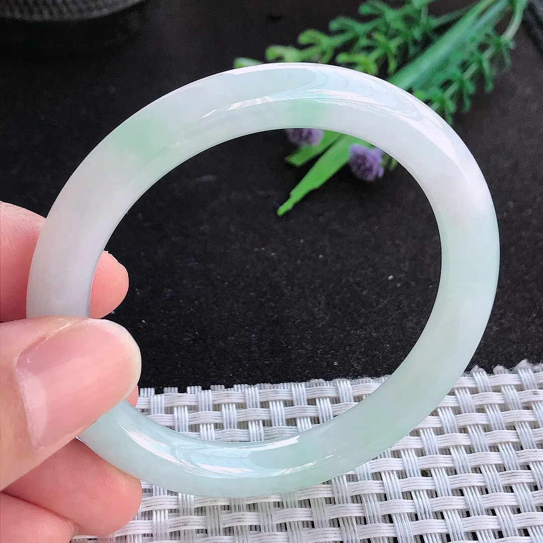 天然A货翡翠53/8.6老坑秀气冰胶冰晴圆条手镯玉手镯