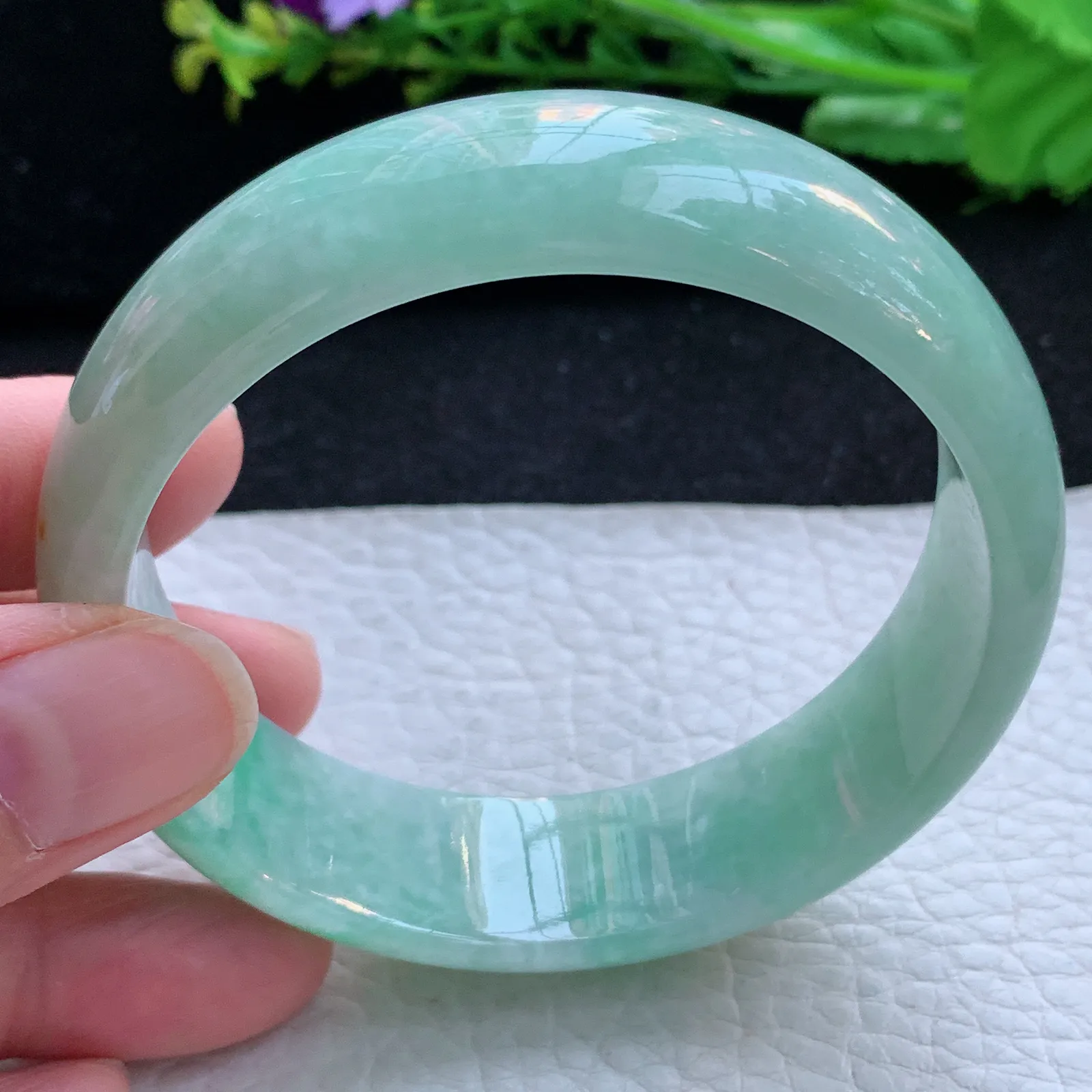 hh大圈口59.5**17.6*7.2轮胎镯 缅甸翡翠a货玉手镯飘绿大气宽边玉手环