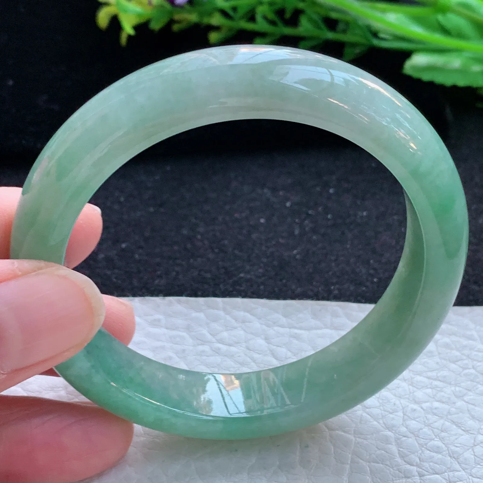 hy自然光55*12.8*7.8平安镯 缅甸翡翠a货玉手镯油绿宽边玉手环