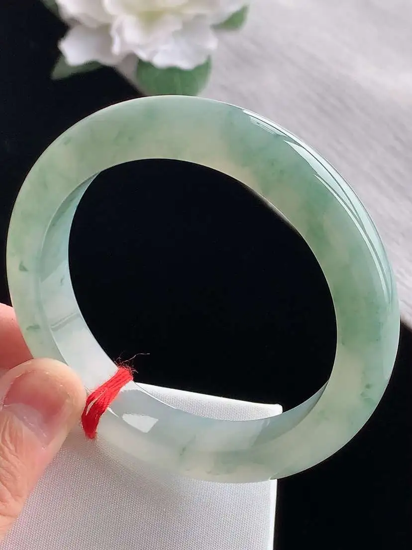 a货翡翠老坑冰种飘花正装正圈手镯56-57圈口  尺寸56×12×9mm 1130