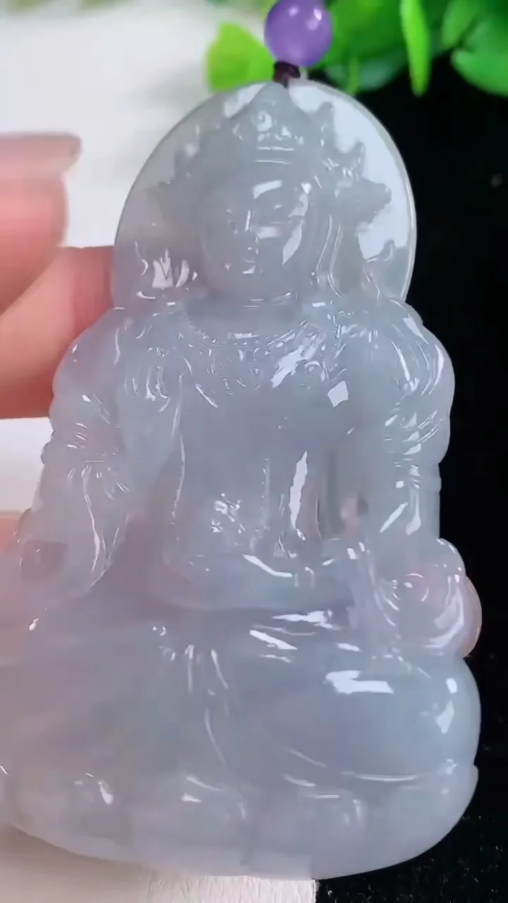 天然A货翡翠冰种紫罗兰度母观音菩萨吊坠，尺寸70-43.4-6.2，重量:34.08g
12月1日