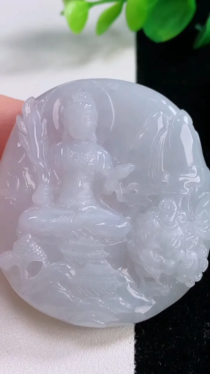 天然A货翡翠文殊菩萨吊坠，尺寸55.6-50.2-8.7，重量:53.97g
12月1日