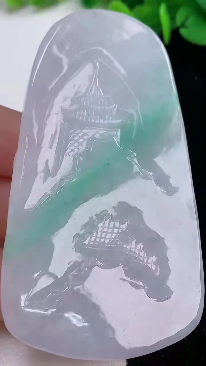 天然A货翡翠山水牌吊坠，尺寸767-42.5-10.4，重量:54.22g
12月1日