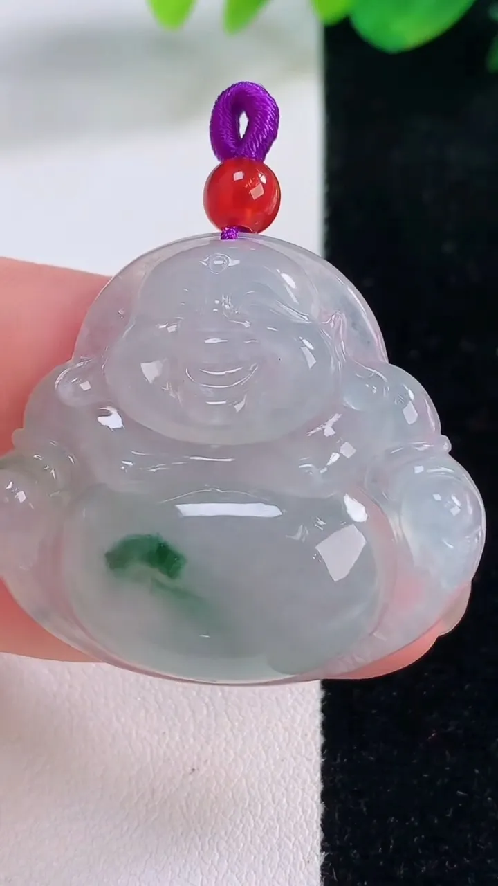 天然A货翡翠冰种飘花佛公吊坠，尺寸33.5-37.4-7.2，重量:13.60g
12月2日