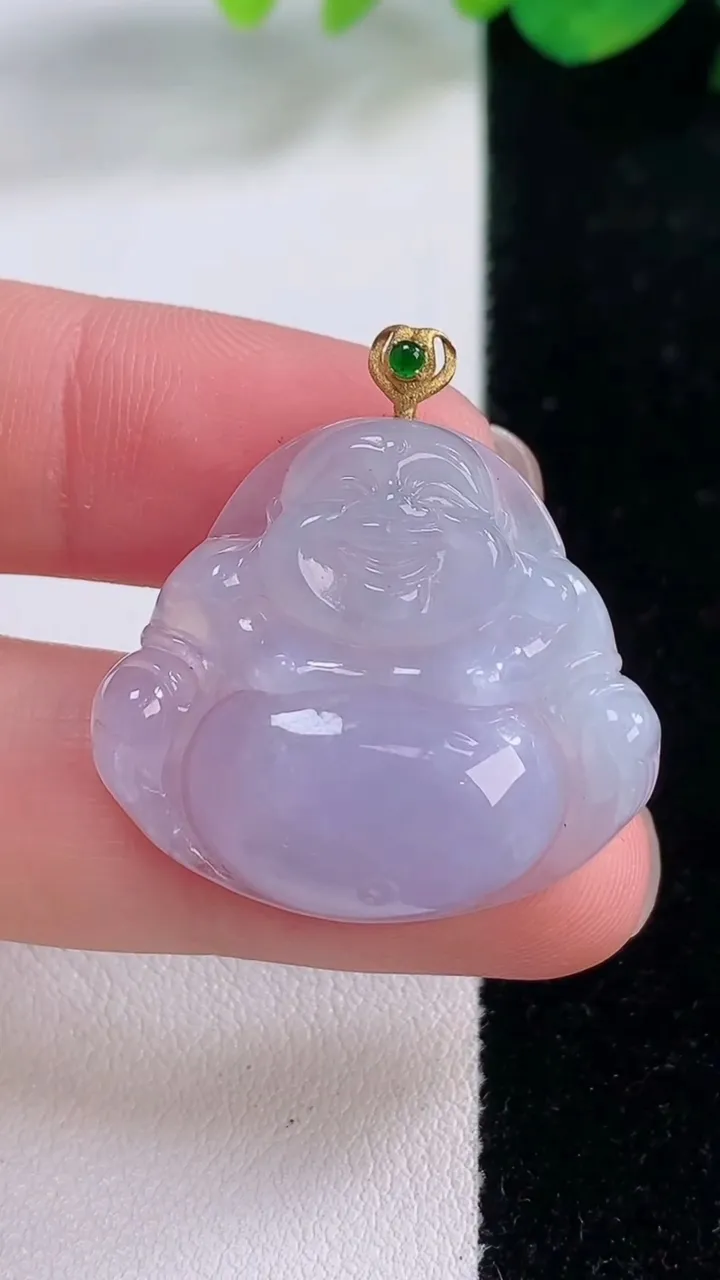 天然A货翡翠18K金紫罗兰佛公吊坠，尺寸26-29-5.9，重量:6.79g
12月2日
