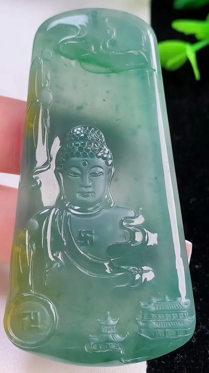天然A货翡翠双彩阿弥陀佛吊坠，尺寸70.5-36.8-6，重:33.17g
12月2日