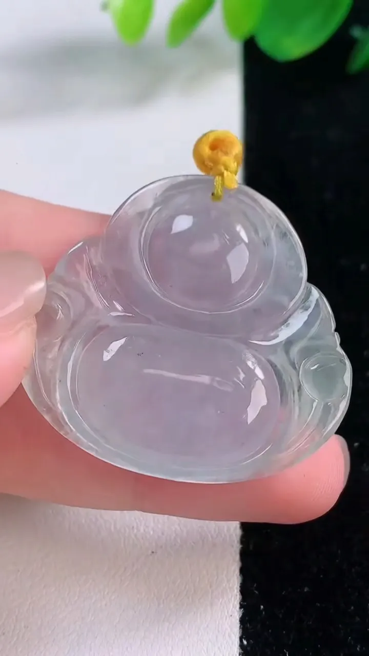 天然A货翡翠冰种紫罗兰佛公吊坠，尺寸34-37.7-4.6，重量:9.78g
12月2日