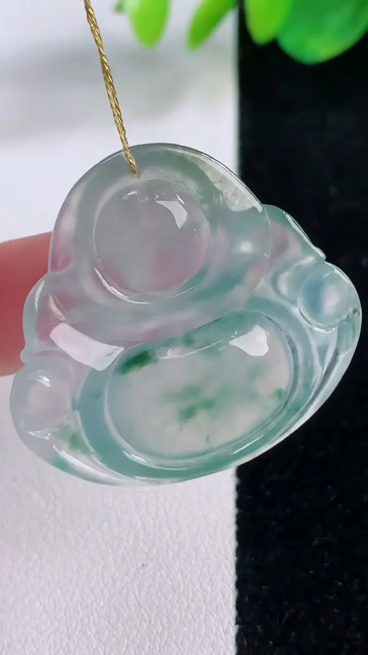 天然A货翡翠种飘花佛公吊坠，尺寸31.8-34.5-5.6，重量:9.62g
12月2日