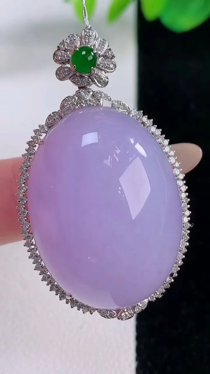 天然A货翡翠18K金紫罗兰蛋面吊坠，尺寸43.3-26.2-14.7，裸石29.4-22.4重量:1