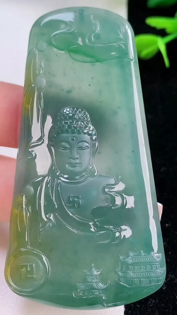 天然A货翡翠双彩阿弥陀佛吊坠，尺寸70.5-36.8-6，重:33.17g
12月2日