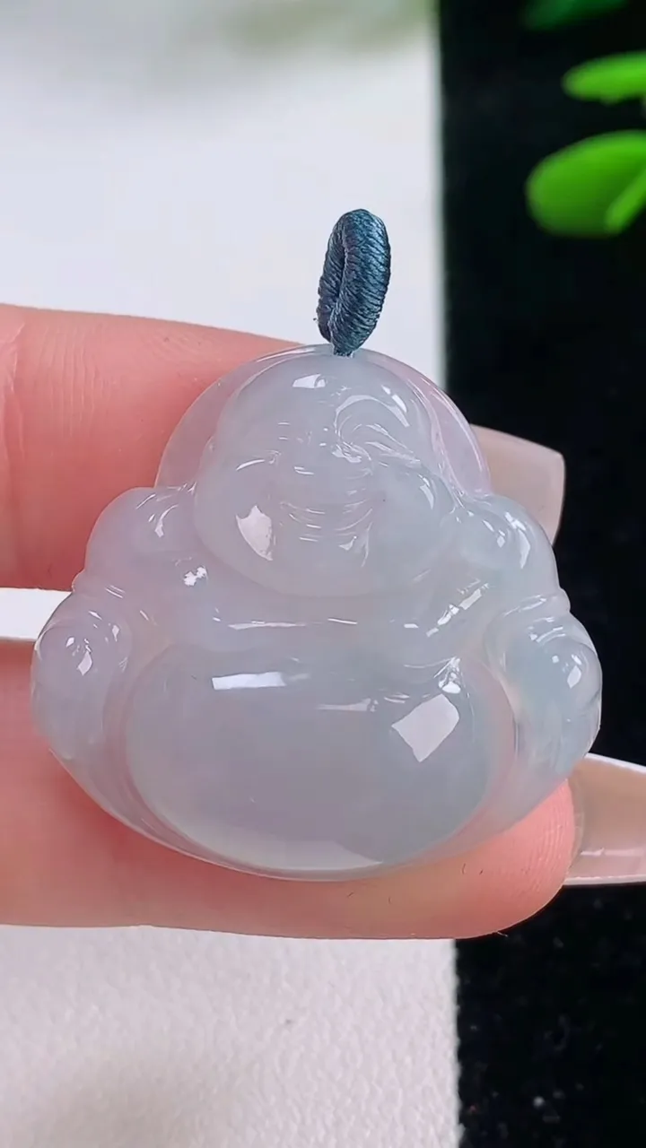 天然A货翡翠佛公吊坠，尺寸28-29.8-6.3，重量:7.64g
12月2日