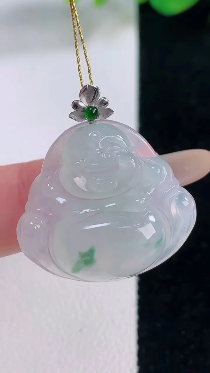 天然A货翡翠种飘花佛公吊坠，尺寸24-26.5-6.2，重量:6.01g
12月2日