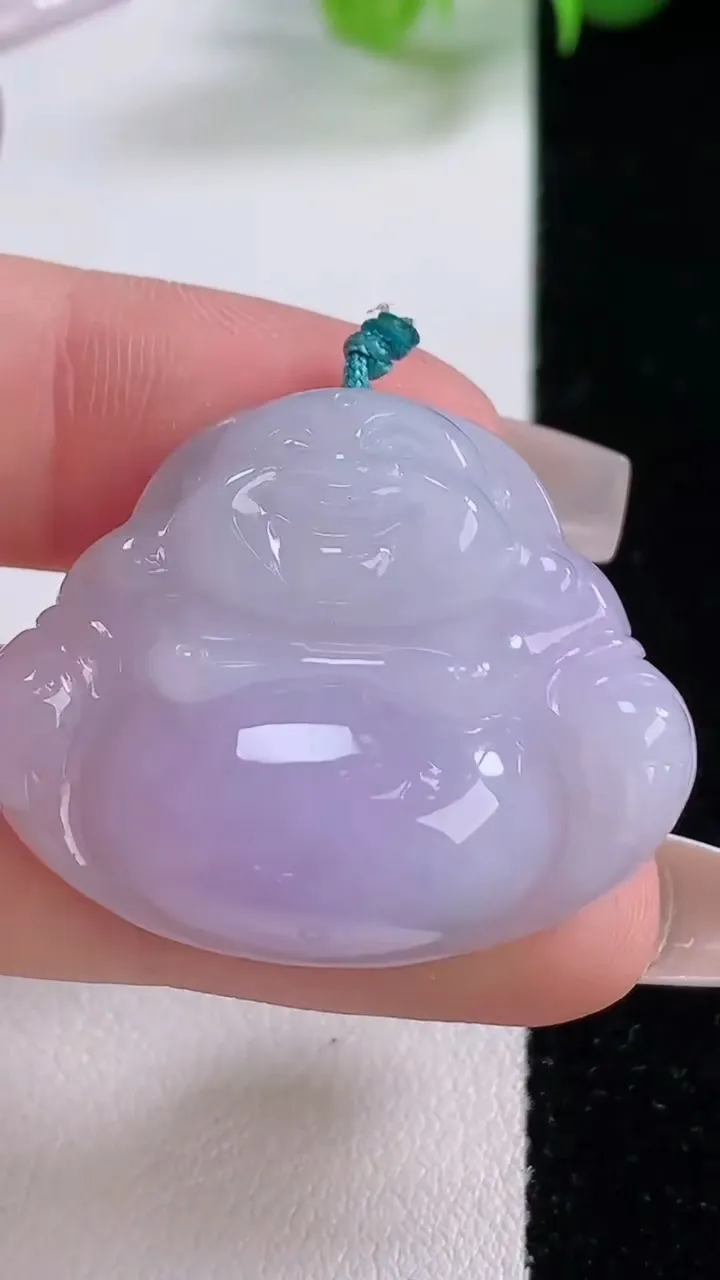 天然A货翡翠冰种紫罗兰佛公吊坠，尺寸27.6-33.8-7.3，重量:10.44g
12月5日