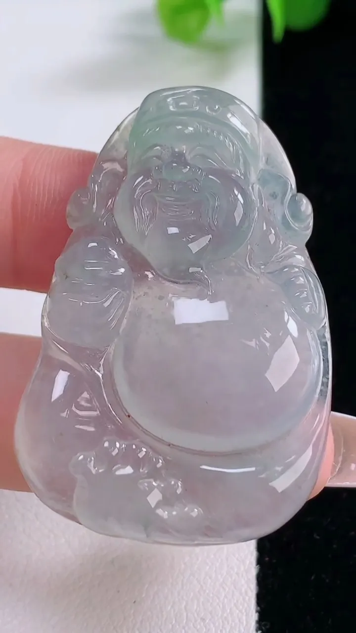 天然A货翡翠财神爷吊坠，尺寸44.6-29-5.8，重量:13.11g
12月5日