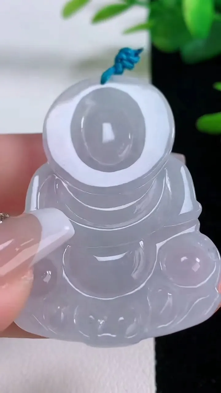 天然A货翡翠观音菩萨吊坠，尺寸49.6-34.2-5.6，重量:16.50g
12月5日