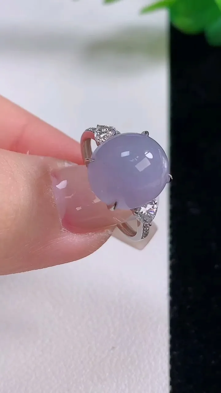 天然A货翡翠18K金紫罗兰蛋面戒指，尺寸17.6-11.7-10.5-7.5，重量:3.05g202