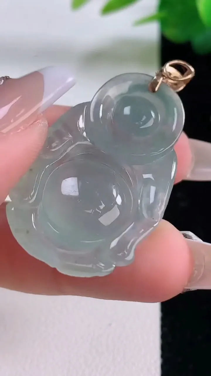 天然A货翡翠站佛 佛公吊坠，尺寸36.6-23-7，重量:8.95g
12月6日