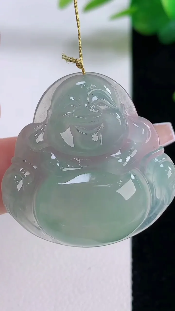 天然A货翡翠佛公吊坠，尺寸33-33-5.7，重量:9.56g
12月6日