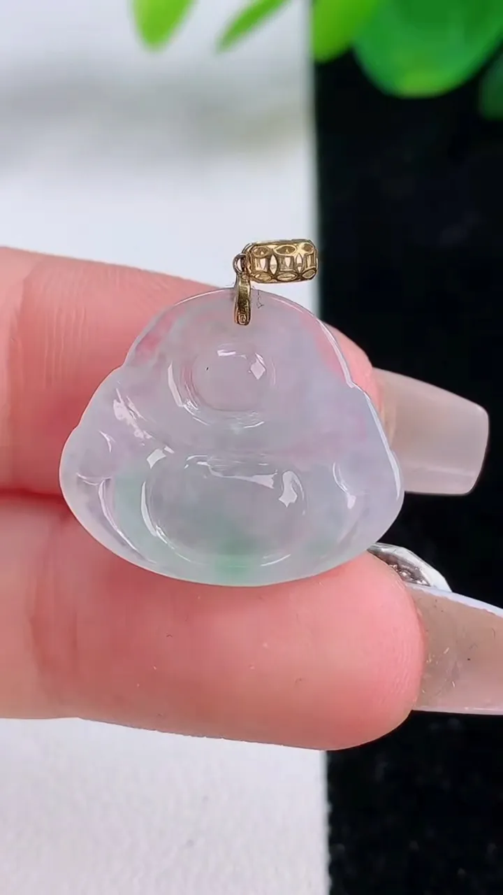 天然A货翡翠佛公吊坠，尺寸16.8-20-4.3，重量:2.20g
12月6日