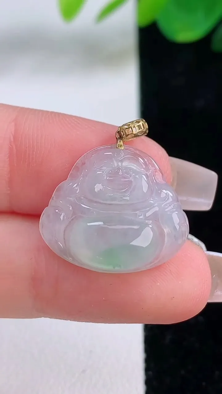 天然A货翡翠佛公吊坠，尺寸16.8-20-4.3，重量:2.20g
12月6日