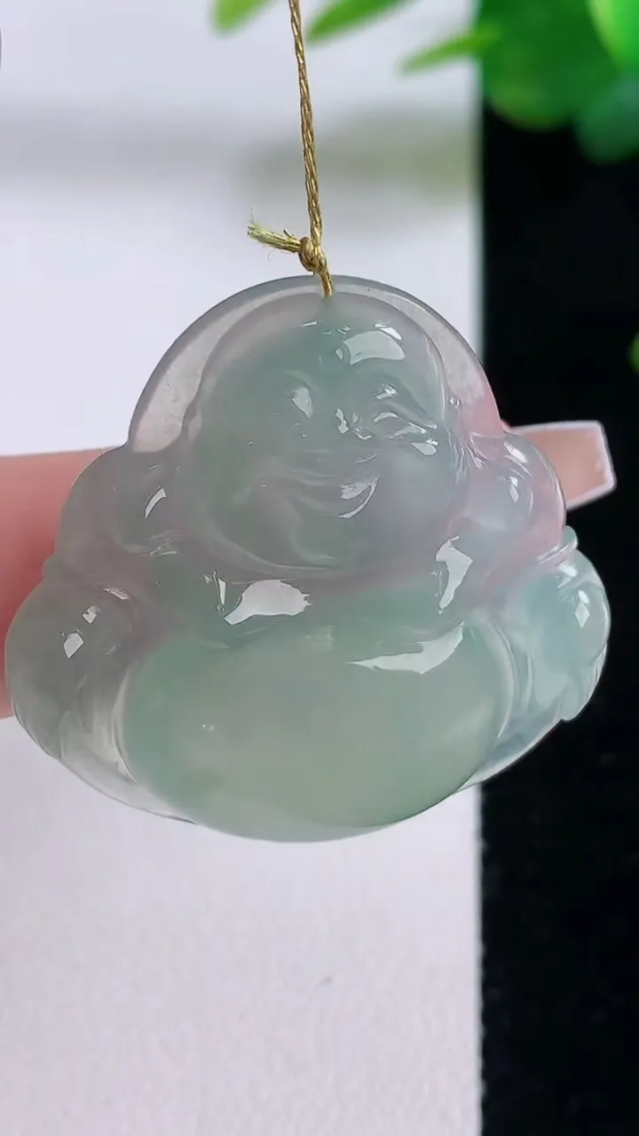 天然A货翡翠佛公吊坠，尺寸33-33-5.7，重量:9.56g
12月6日