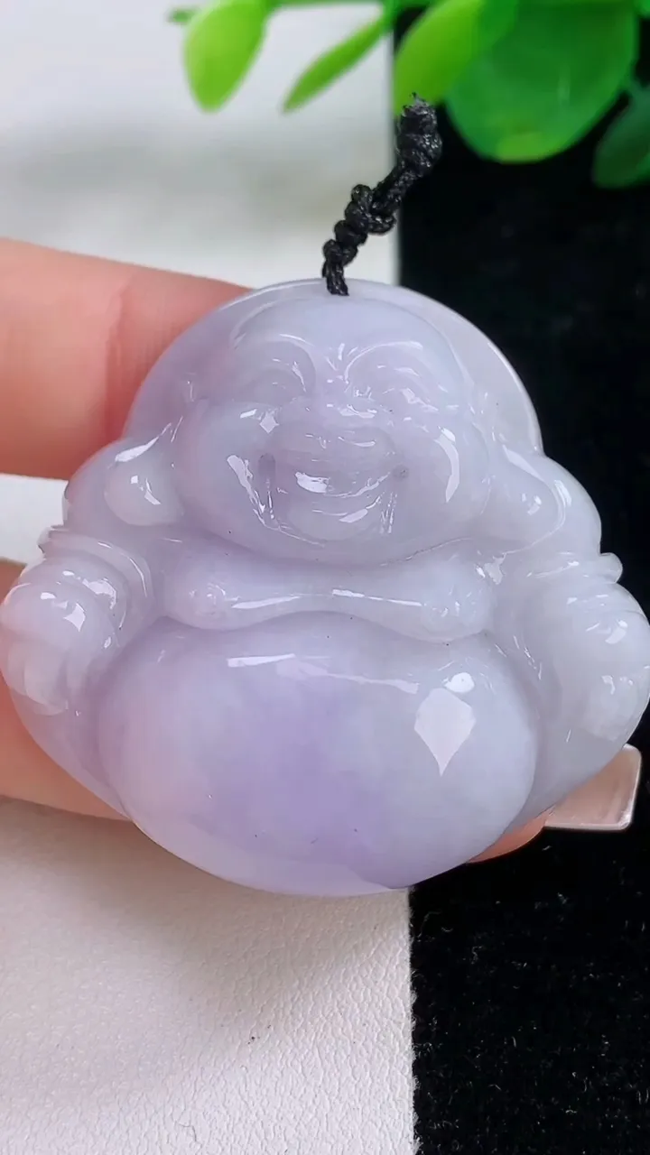 天然A货翡翠紫罗兰佛公吊坠，尺寸40-42.7-12.3，重量33.74g
12月6日