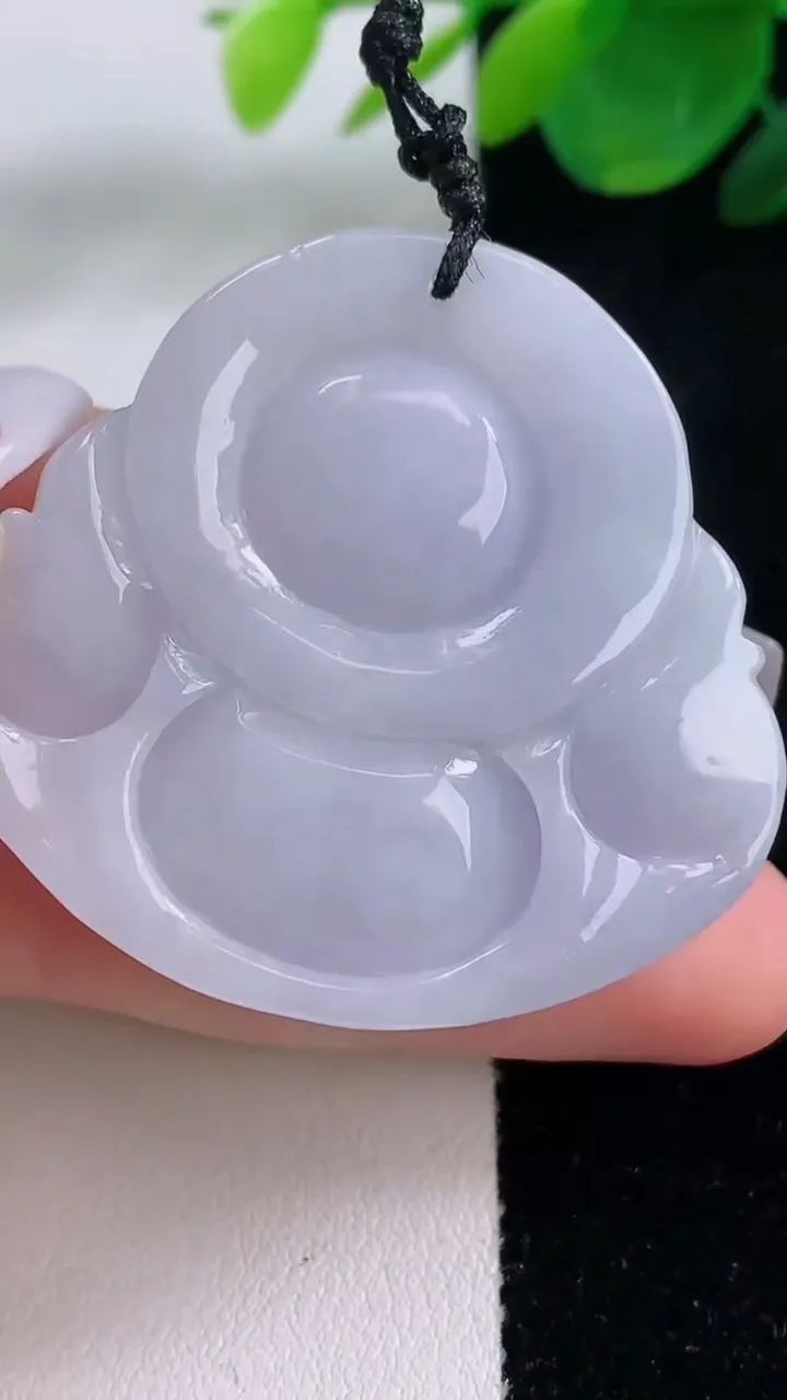 天然A货翡翠紫罗兰佛公吊坠，尺寸40-42.7-12.3，重量33.74g
12月6日