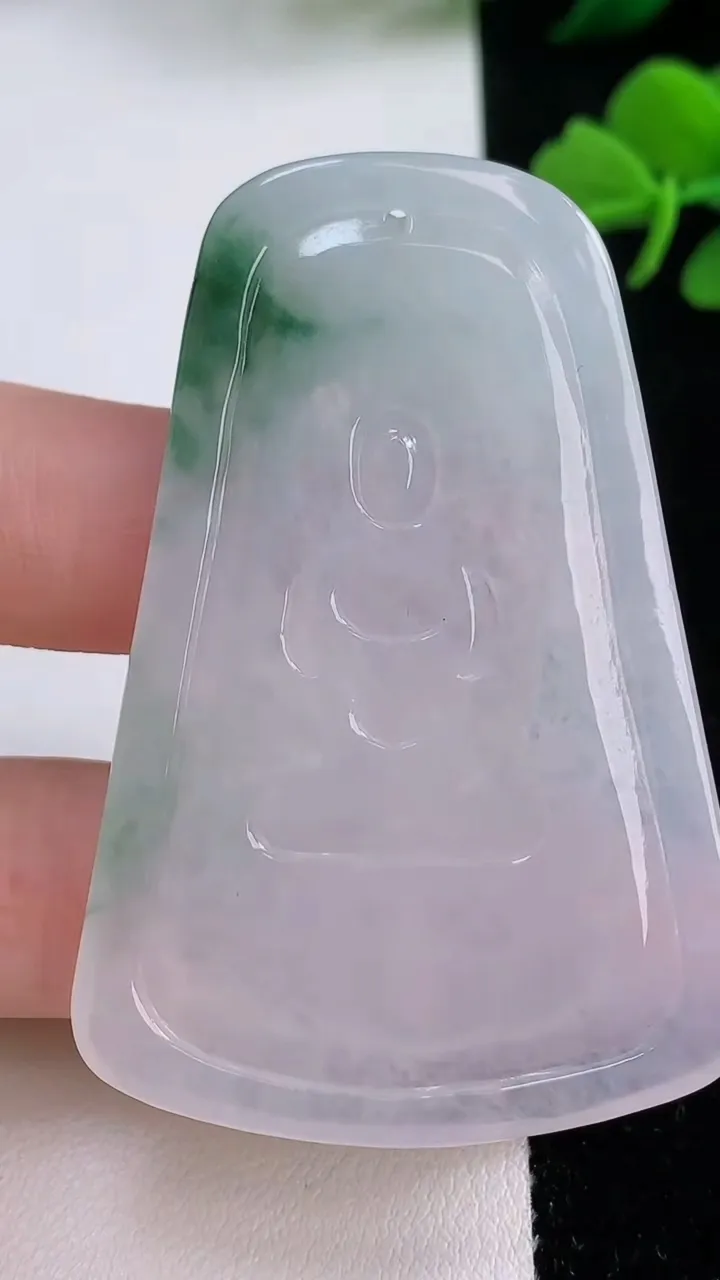 天然A货翡翠普贤菩萨吊坠，尺寸58.5-40-5.4，重:24.38g
12月6日