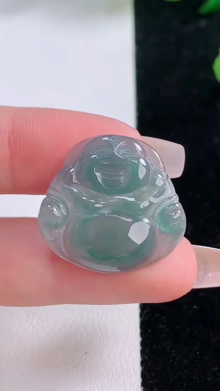 天然A货翡翠佛公吊坠，尺寸23-24.6-4，重:3.40g
12月6日