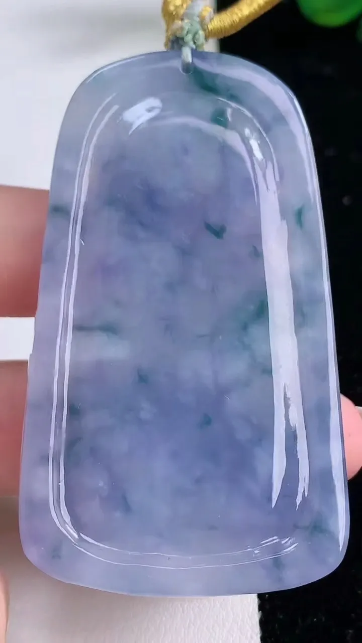 天然A货翡翠紫罗兰大势至菩萨吊坠，尺寸63-37-7.3，重:38.91g
12月6日