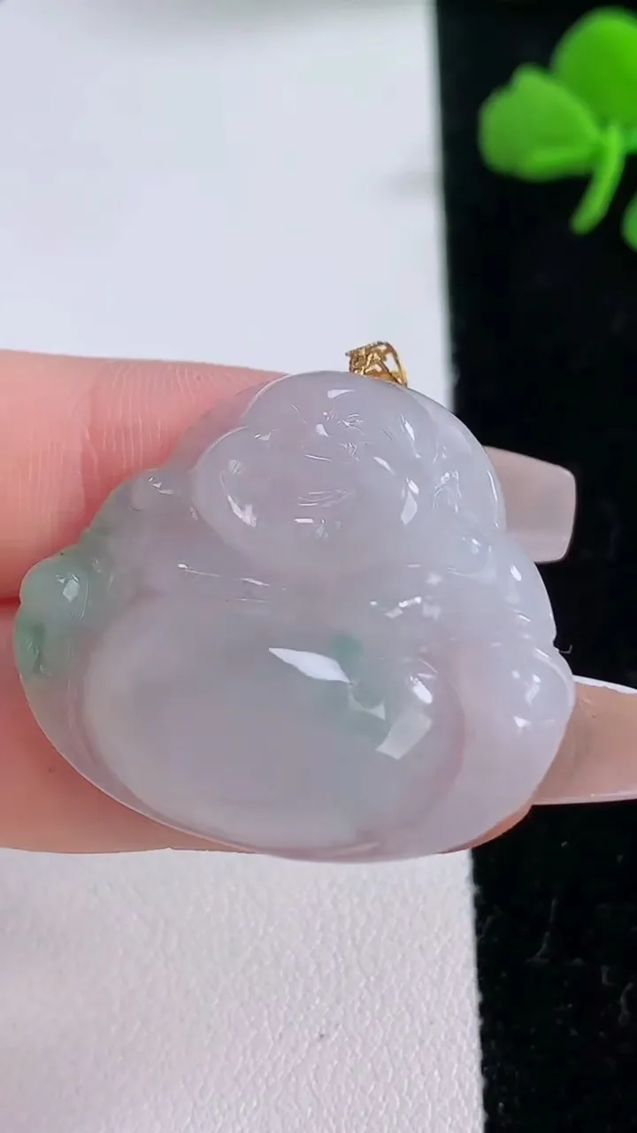 天然A货翡翠佛公吊坠，尺寸32.9-28.2-6.3，重:8.79g
12月6日