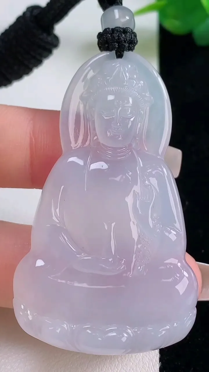 天然A货翡翠紫罗兰观音菩萨吊坠，尺寸56-33.5-5，重量:22.76g
12月6日