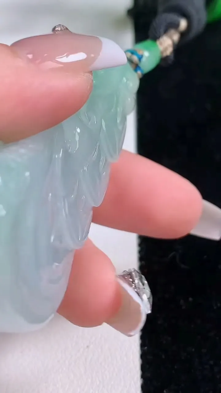 天然A货翡翠财神爷吊坠，尺寸60.2-34-13，重量:40.34g
12月7日