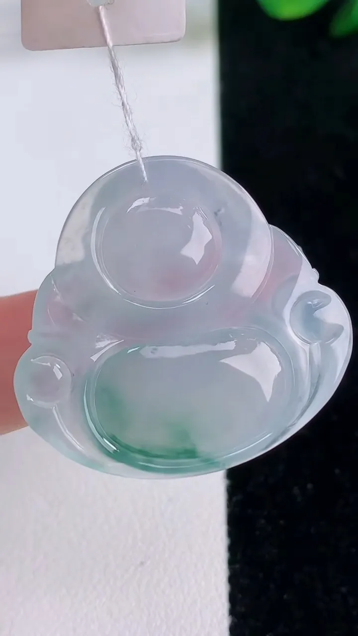 天然A货翡翠种飘花佛公吊坠，尺寸31-33-5.9，重量:9.50g
12月7日