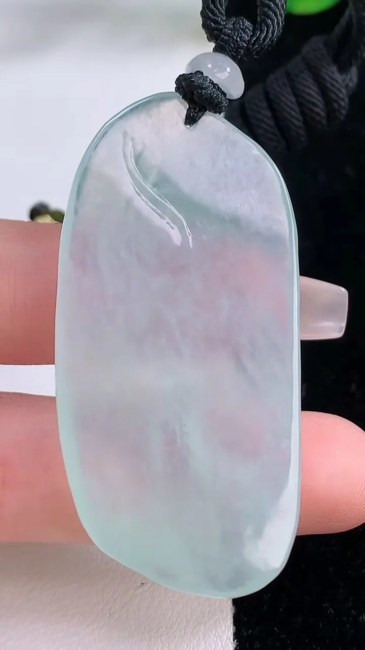 天然A货翡翠悟道吊坠，尺寸52-25.3-5.7，重量:18.13g
12月7日