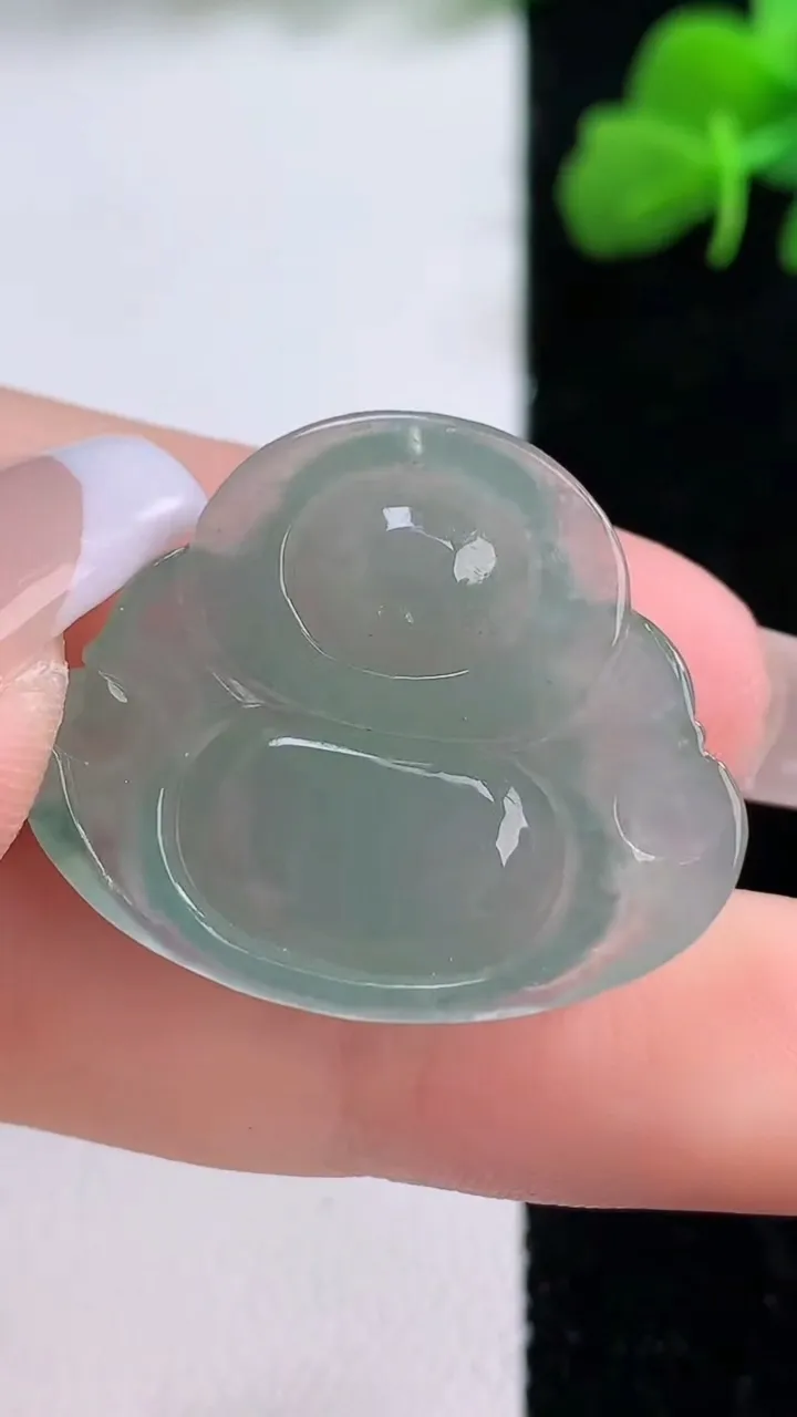 天然A货翡翠佛公吊坠，尺寸24-28.7-6，重量:6.05g
12月8日