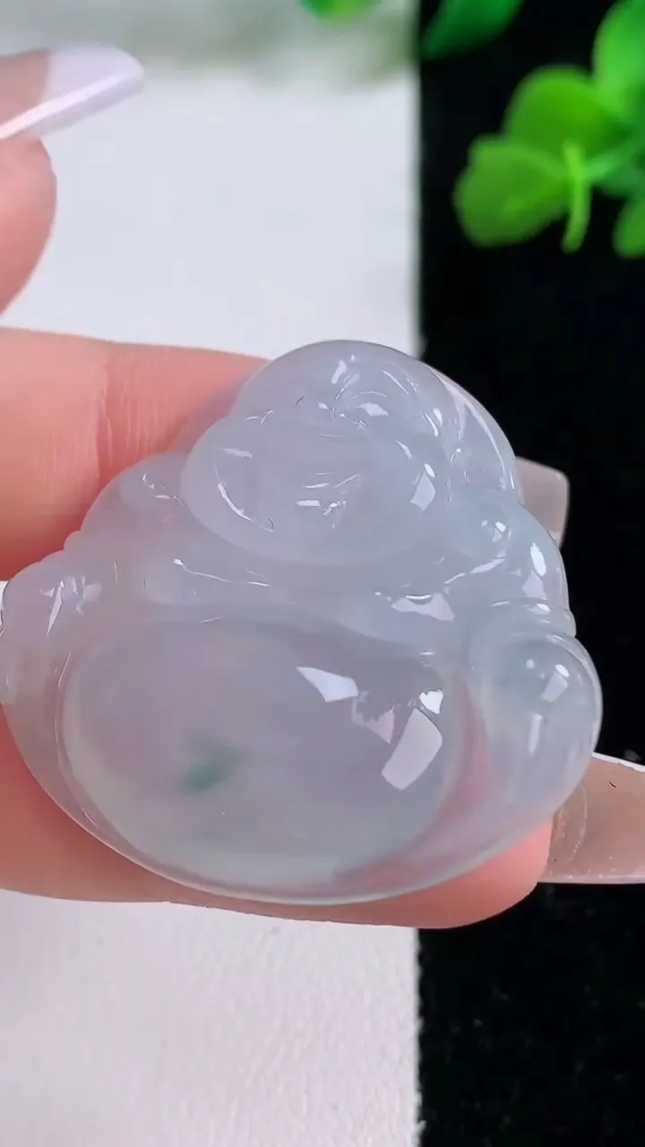 天然A货翡翠冰种飘花佛公吊坠，尺寸33-35.7-6.4，重量:11.69g
12月8日