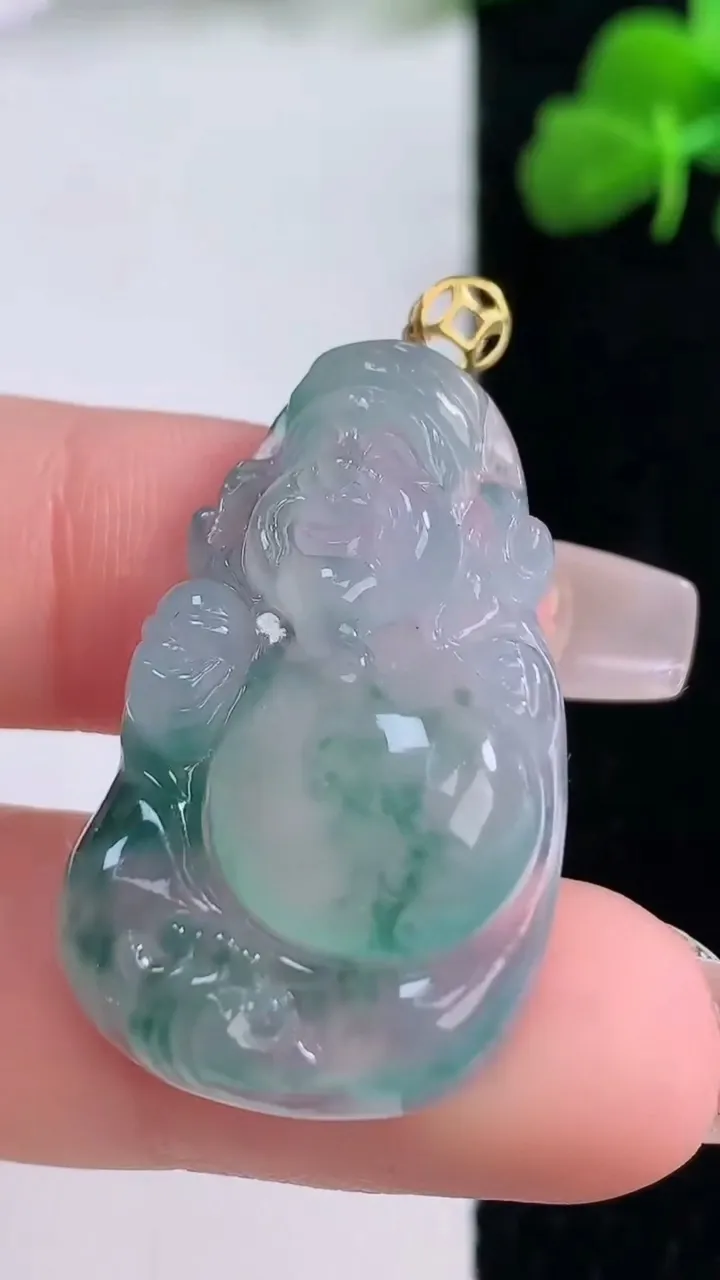天然A货翡翠种飘花财神爷吊坠，尺寸33.3-20.4-5.6，重量:6.63g
12月8日