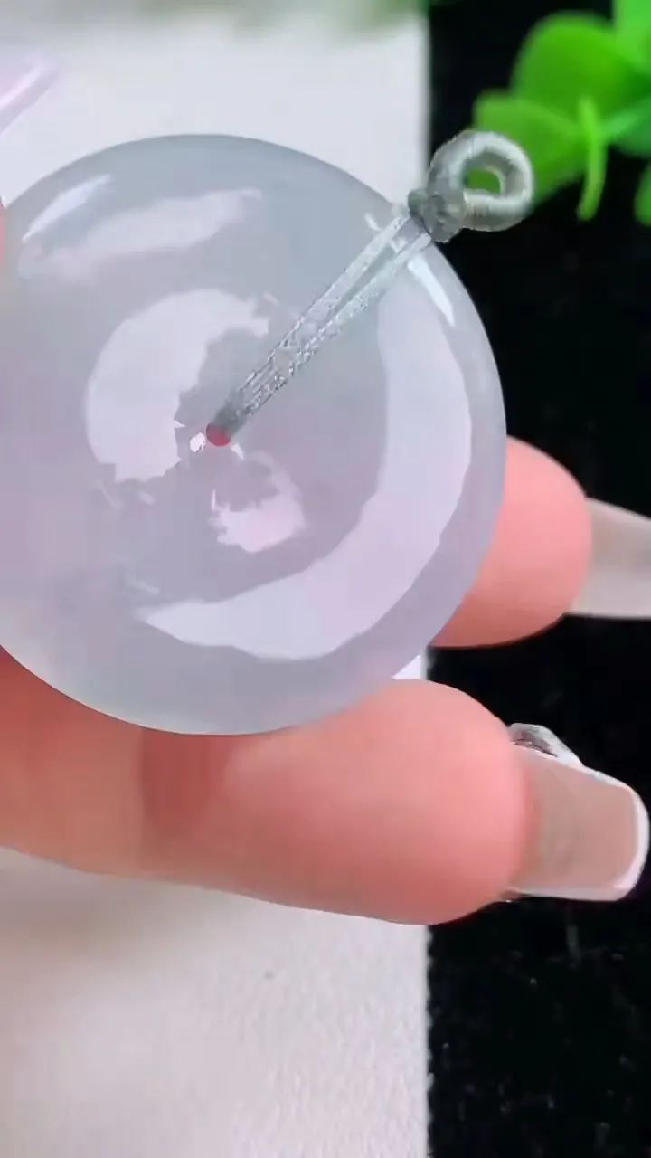 天然A货翡翠紫罗兰平安扣吊坠，尺寸34.2-5，重量:12.88g
12月8日