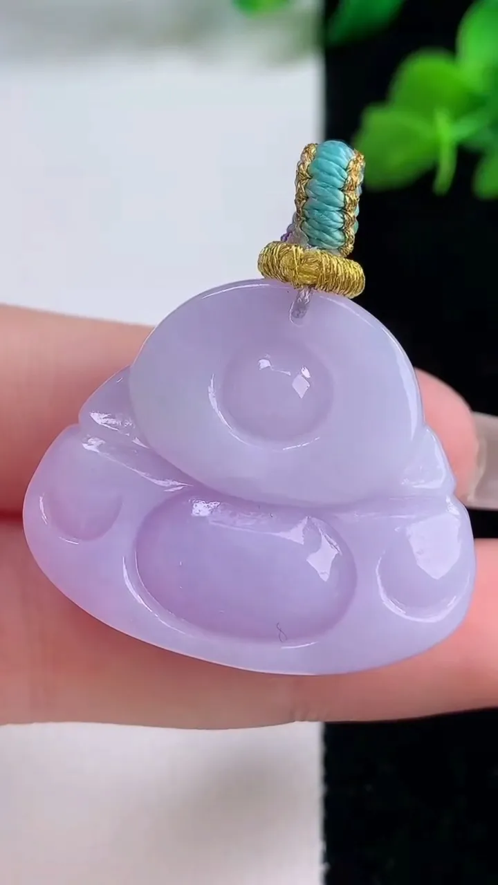 天然A货翡翠紫罗兰佛公吊坠，尺寸27-31.3-11.7，重量:17.23g
12月8日