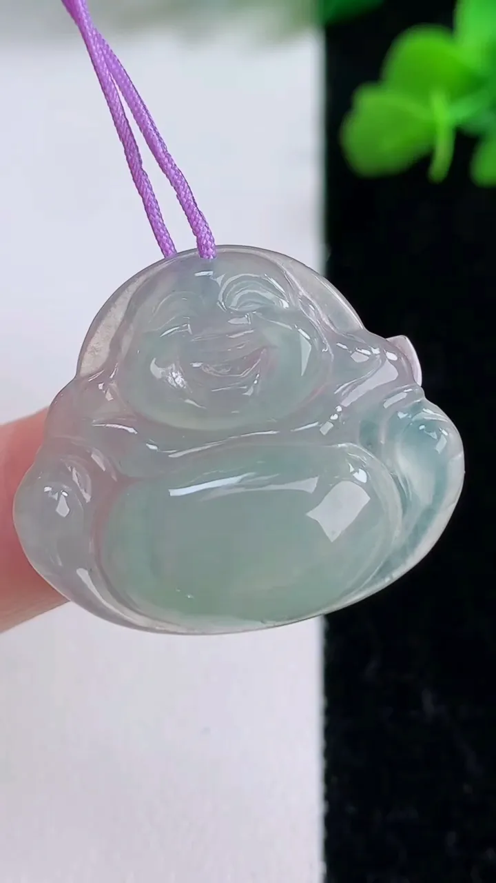 天然A货翡翠佛公吊坠，尺寸24-28-4.5，重量:4.78g
12月8日