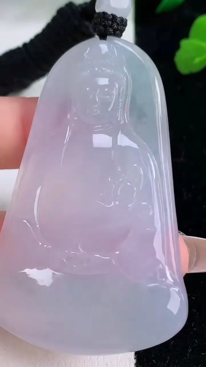 天然A货翡翠种紫罗兰大势至菩萨吊坠，尺寸64.7-45.2-6.3，重量:38.99g
12月8日