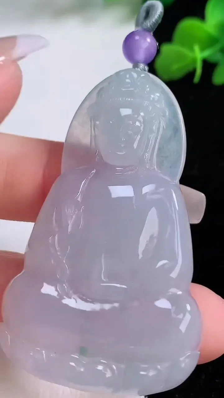 天然A货翡翠紫罗兰观音菩萨吊坠，尺寸56.4-34.5-5.5，重量:20.11g
12月8日