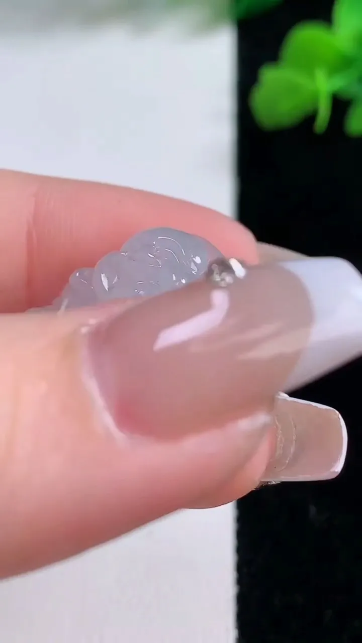 天然A货翡翠佛公吊坠，尺寸21.3-25-6，重量:4.87g
12月8日