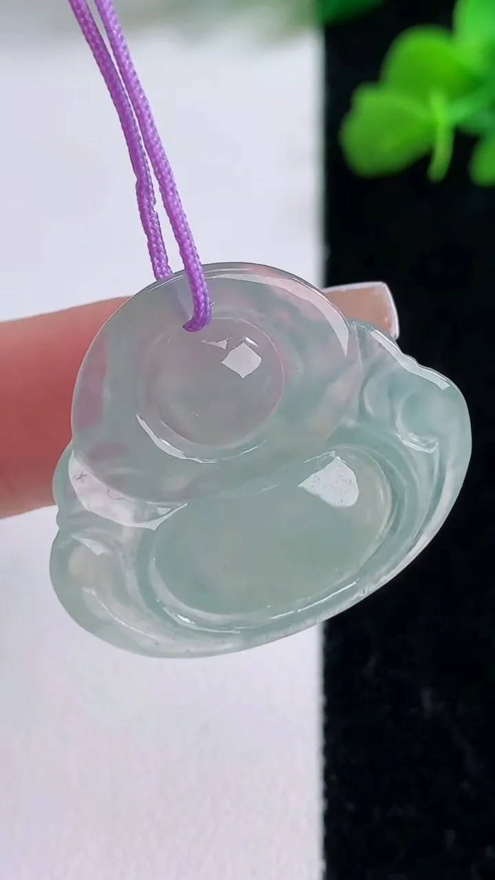 天然A货翡翠佛公吊坠，尺寸24-28-4.5，重量:4.78g
12月8日