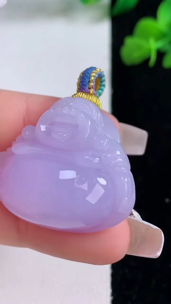 天然A货翡翠紫罗兰佛公吊坠，尺寸27-31.3-11.7，重量:17.23g
12月8日