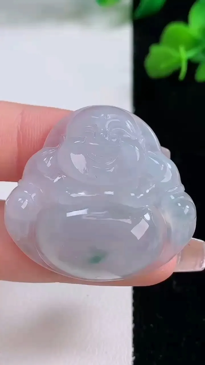 天然A货翡翠冰种飘花佛公吊坠，尺寸33-35.7-6.4，重量:11.69g
12月8日